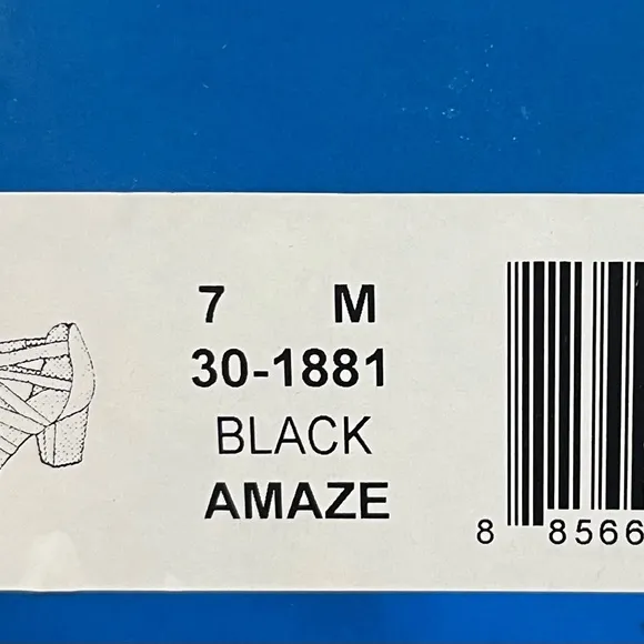 Easy Street Womens Amaze Heeled Sandals. Size: 7. Color:‎ Black