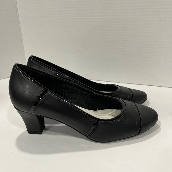 Easy Street Womens Datia Pointed Toe Kitten Heel Pumps. Size‎ 6.5 Color: Black