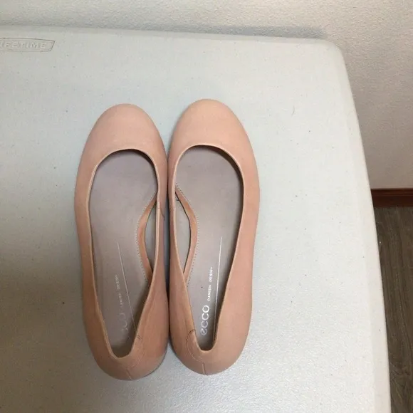 ECCO Anine Ballet Flat Pale Pink Leather Size 8 EU 39 Women’s Shoes EUC​