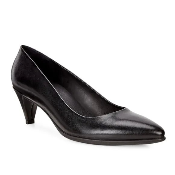 Ecco Black Pointy Sleek Leather Pump Shape 45 EU 40 US 9-9.5