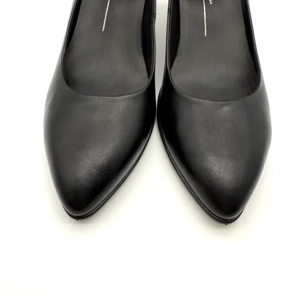 Ecco Black Pointy Sleek Leather Pump Shape 45 EU 40 US 9-9.5