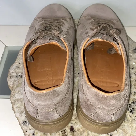 ECCO MEN'S STREET TRAY CLASSIC SNEAKER Navajo Brown Suede Size 8