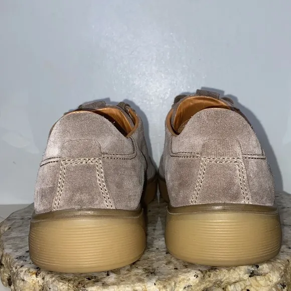 ECCO MEN'S STREET TRAY CLASSIC SNEAKER Navajo Brown Suede Size 8