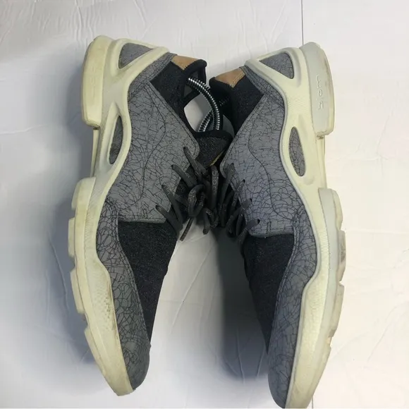 ECCO Shoes Biom Street Athletic Women's Size 10/10.5 41EU Two-Tone Gray