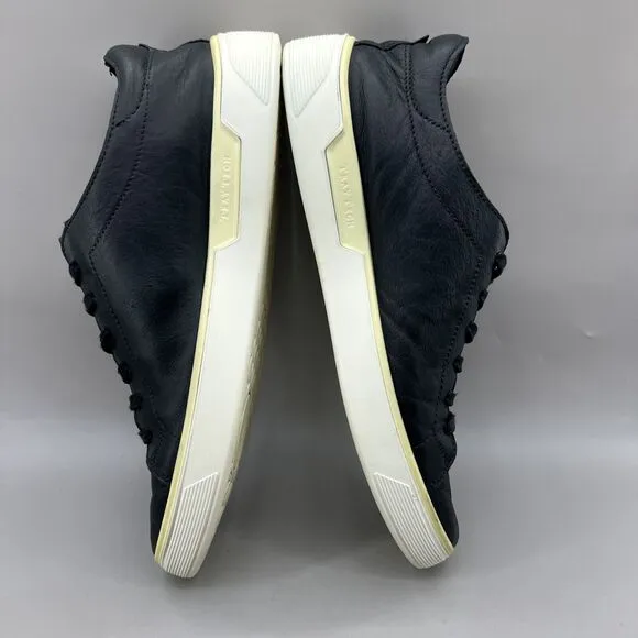 ECCO Street Tray Sneakers Men Size 10 10.5 US Black White Leather Comfort Shoes