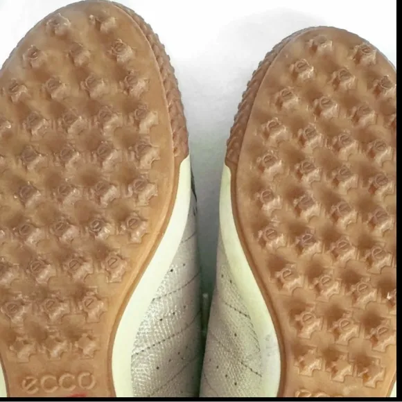 Ecco's Life Street Luxury High Top Sneaker Golf Gold Tan Shoes SZ 39 US 8 / 8.5