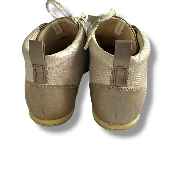 Ecco's Life Street Luxury High Top Sneaker Golf Gold Tan Shoes SZ 39 US 8 / 8.5