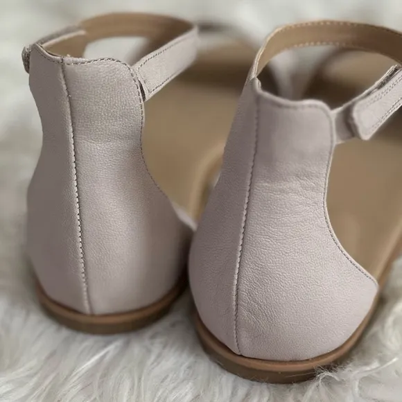 EILEEN FISHER 10 NEW Razz Tumbled Leather Ankle Strap Sandals in Chalk NIB NWT