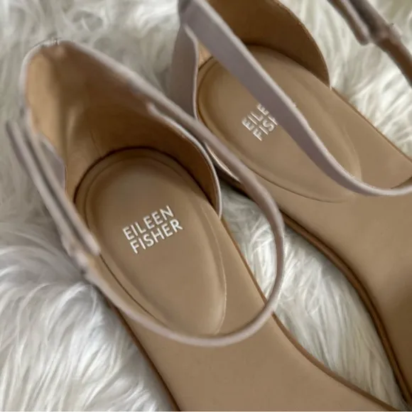 EILEEN FISHER 10 NEW Razz Tumbled Leather Ankle Strap Sandals in Chalk NIB NWT