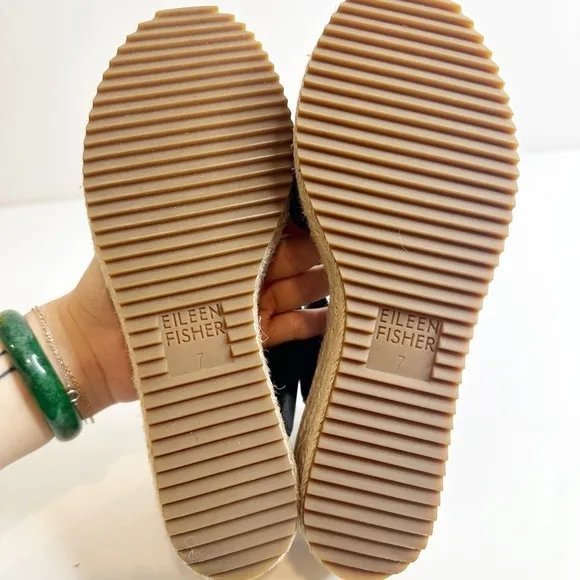 Eileen Fisher Agnes Slip On Espadrilles Wedge Sandals Black Leather Women's 7