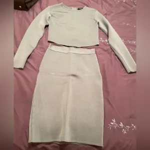 Elegant Light Green Women's Skirt and Top Set by Marciano
