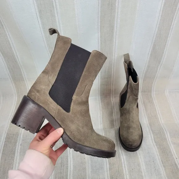 Emanuele Crasto Brown Suede Chelsea Boots Size 39/8.5