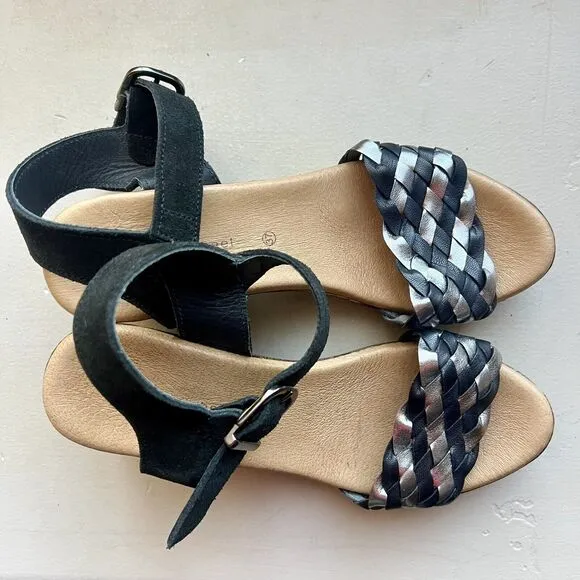 Eric Michael Rachel Black &amp; Metallic Silver Sandals &amp; Faux Wood Size EU 37 US 7