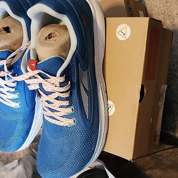 Escalante 3 Running Shoes - Blue