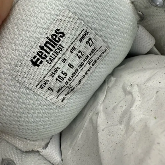 Etnies Callicut Mens White Sneakers Retro 2003 Skateboard Skate Shoes Size 9 NEW