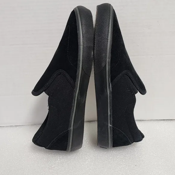 Etnies Skateboard Shoes Marana Slip Black/Black Mens 6.5 Display Shoes