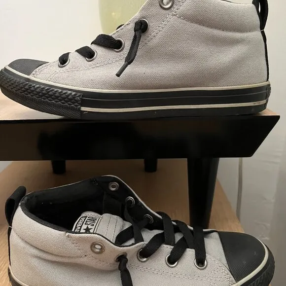 EUC CTAS Converse Street Mid 11 640494F Drizzle/Black (Jr. 4) KICKS