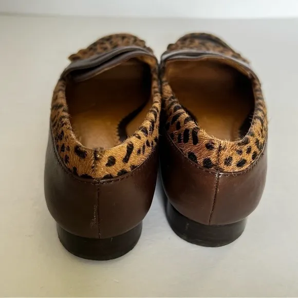 EUC Donald J. Pliner Leather and Faux Fur Animal Print Loafers size 7
