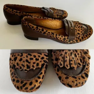 EUC Donald J. Pliner Leather and Faux Fur Animal Print Loafers size 7