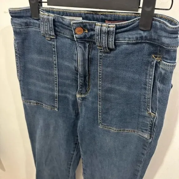 EUC Pilcro The Icon Flare Jeans | Size 28 | Blue Denim