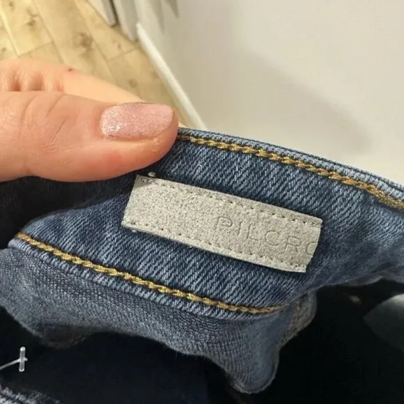 EUC Pilcro The Icon Flare Jeans | Size 28 | Blue Denim