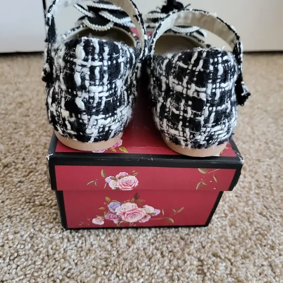 ♥️EUC♥️ TRISH SCULLY PARK AVENUE SHOES