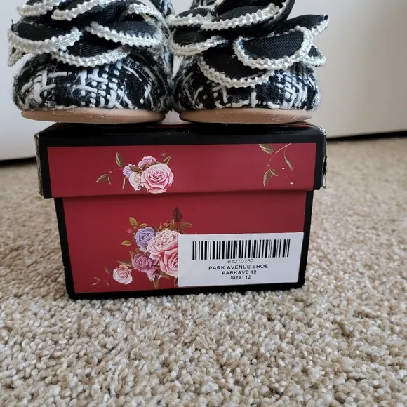 ♥️EUC♥️ TRISH SCULLY PARK AVENUE SHOES