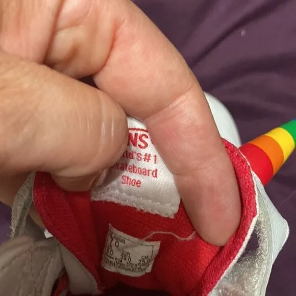 EUC Vans Rainbow Unicorn Wings White High-Top Sneakers