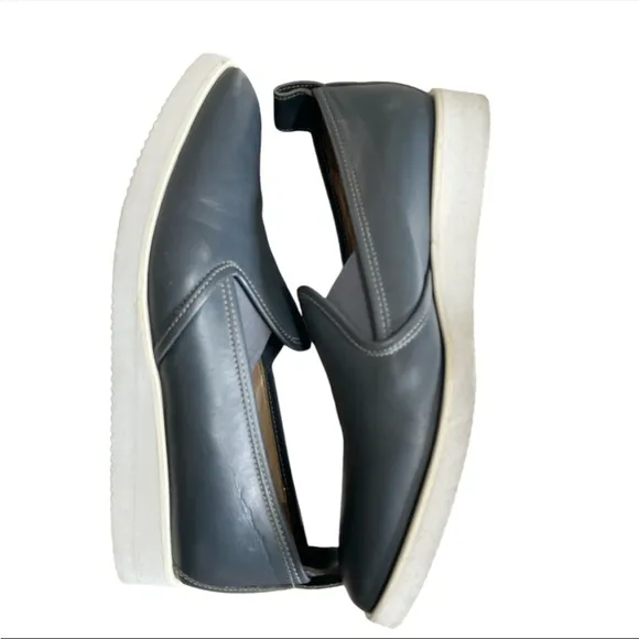 Everlane Women's blue Gray The leather pointed toe Street Sneaker Shoes size 8