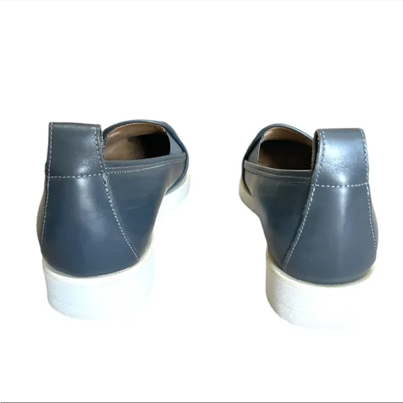 Everlane Women's blue Gray The leather pointed toe Street Sneaker Shoes size 8