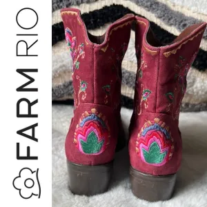 FARM RIO Marsala Boho EMBROIDERED Western ankle booties Size 7 US 36 EU