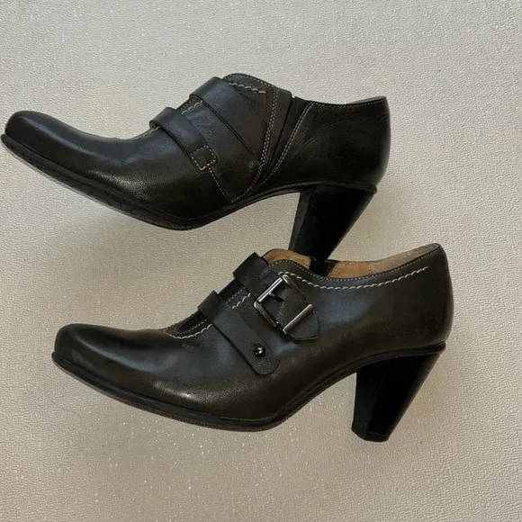 Fidji from Anthropology-dark brownChunky Heel Oxford Shoes with Broguing details