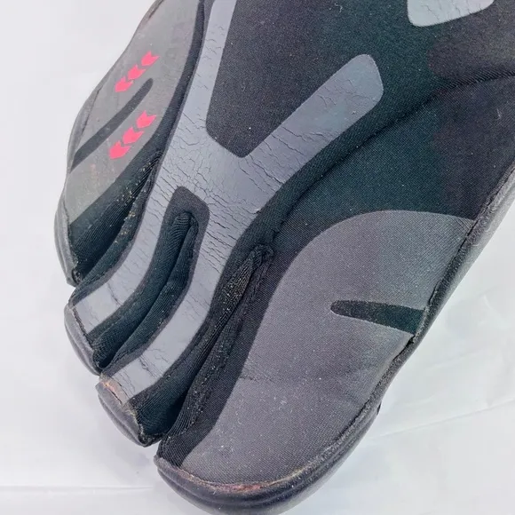 FILA SkeleToes Mens Sz 13 Shoes EZ-Slide Black Minimalist Barefoot Running Water