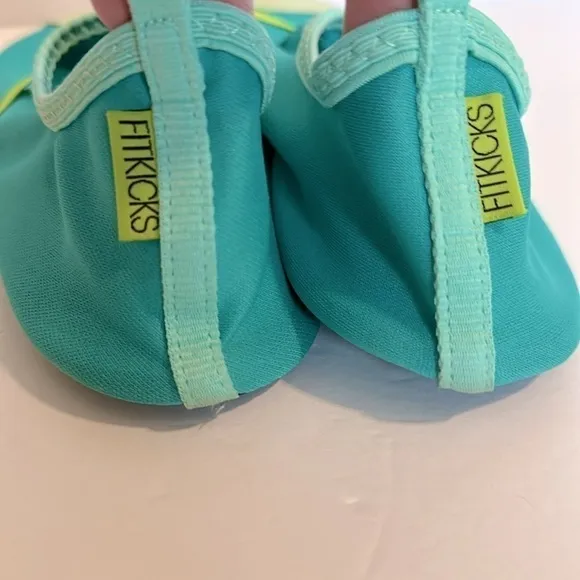 FitKicks Foldable Active Footwear Barefoot Yoga Shoes Womans Large 8.5-9.5