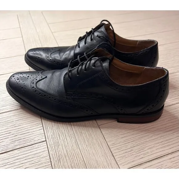 Florsheim men’s leather black wingtip‎ oxford lace up dress shoes.  Sz 12D
