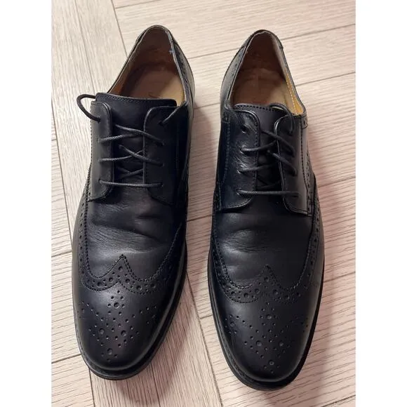 Florsheim men’s leather black wingtip‎ oxford lace up dress shoes.  Sz 12D