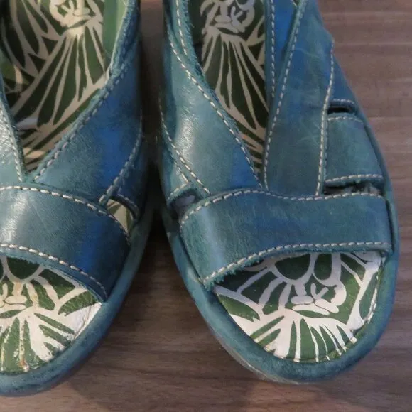 FLY LONDON Leather Yisa Wedge Sandals in Forest Green Sz US 6-6.5 / EU 38