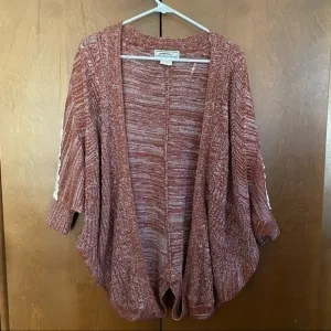 Flying Tomato Knit Shrug with Appliqué Sleeves S❤️
