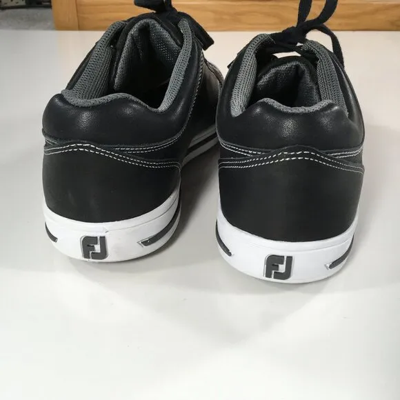 FootJoy Street Sneaker Golf Shoes Mens Size 9.5 Black Leather White 56421