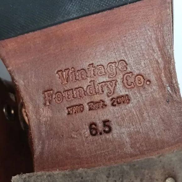Foundry Co Tan Boots VTG