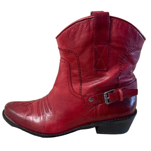 Franco Sarto Waco Red Leather Western Cowgirl Ankle Boots Booties Size 6.5