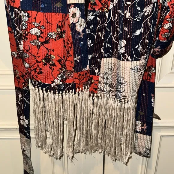 FREE PEOPLE BOHO- HIPPIE STYLE KIMONO-SUPER CUTE DETAILING