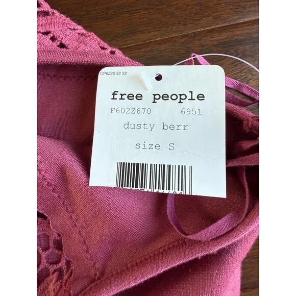 Free People Forget Me Not Rose Pink Crochet Trim Stretch Fit &amp; Flare size Small