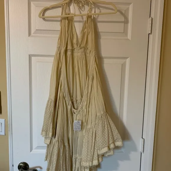 Free People Gorgeous Bohemian Flirty Flowy Babydoll Tiered Mini Dress, Cream
