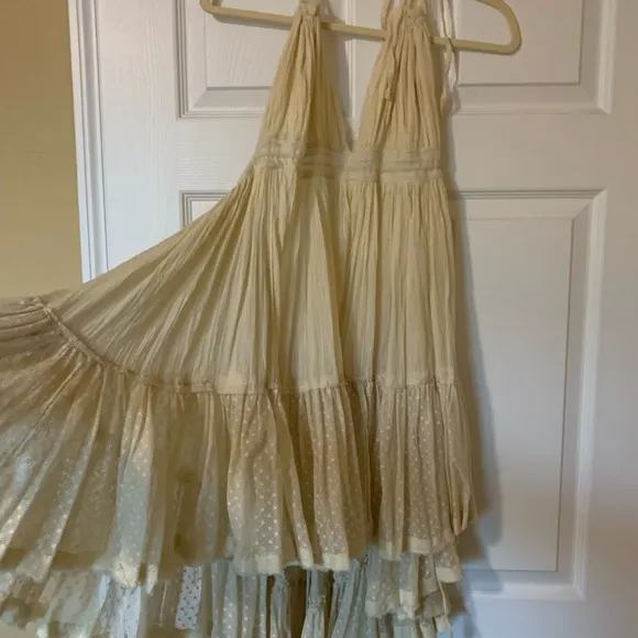 Free People Gorgeous Bohemian Flirty Flowy Babydoll Tiered Mini Dress, Cream