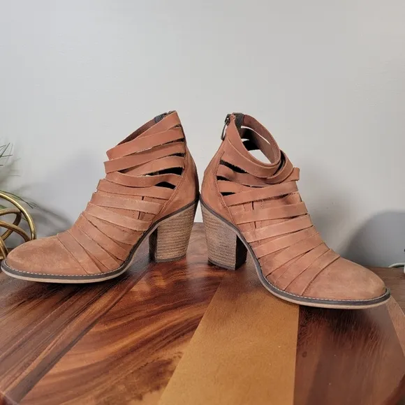 Free People Hybrid Heel Strappy Leather Ankle Boot Booties Size 38
