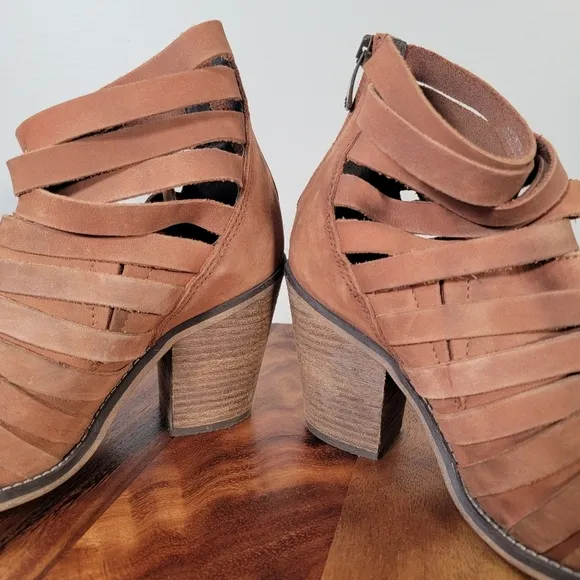 Free People Hybrid Heel Strappy Leather Ankle Boot Booties Size 38