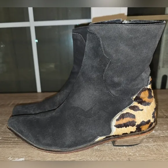 Free People Last Outlaw Ankle Boots Suede  Leather Calf Hair EU 39 US 8.5 or 9
