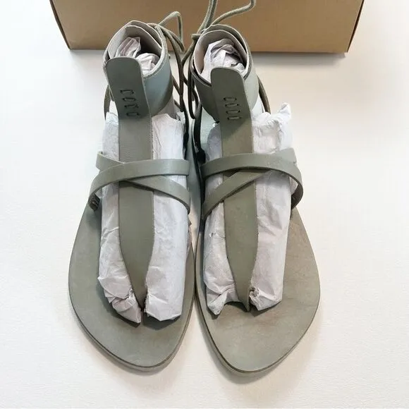 FREE PEOPLE Vacation Day Strap Leather Bohemian Sandal In Sky Size 38 US Size 8