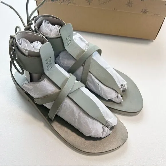 FREE PEOPLE Vacation Day Strap Leather Bohemian Sandal In Sky Size 38 US Size 8